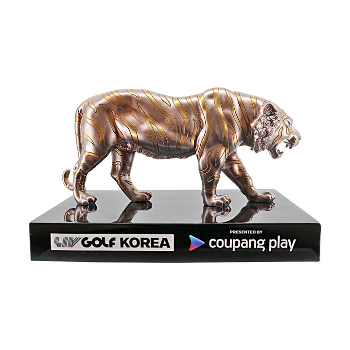 LIV Golf Korea 2025 L/E 34 of 60 Commemorative Tee Marker