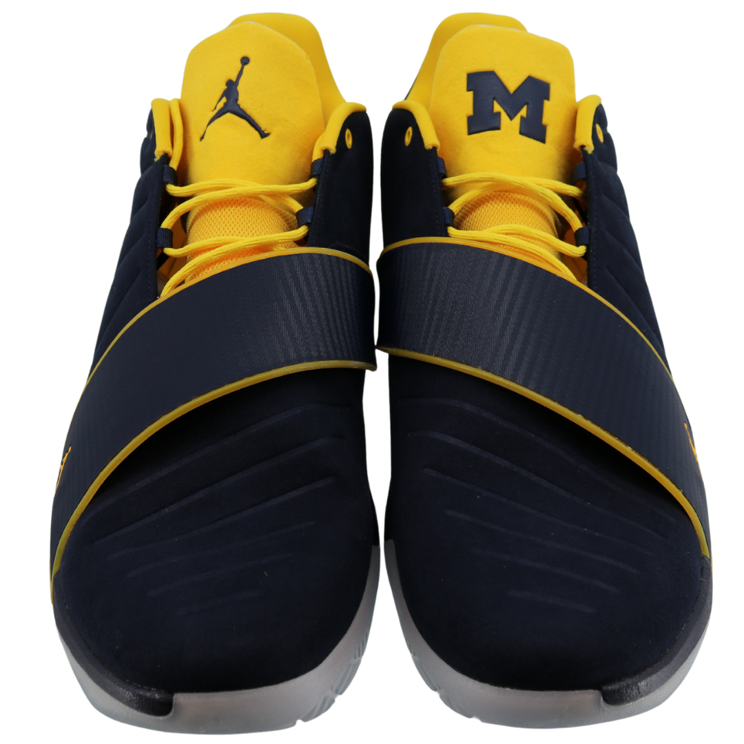 Nike Air Jordan CP3 XI Michigan Wolverines Away