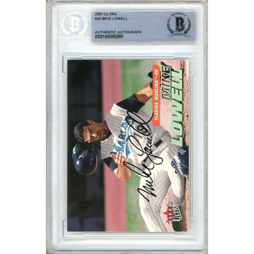 Mike Lowell Miami Marlins Signed 2001 Fleer Ultra Baseball Card Beckett Auth Auto Slab