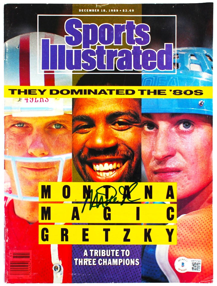Magic Johnson Los Angeles Lakers and Hall of Famer Signed 1989 Sports Illustrated Magazine (Beckett)