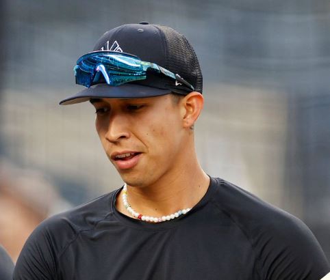 Oswaldo Cabrera Limited Edition Pollyanna Freshwater Pearl Necklace