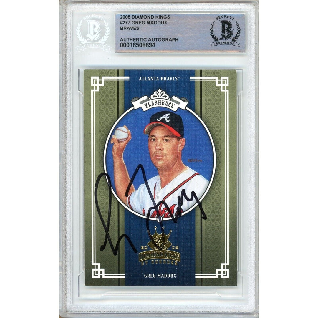 Greg Maddux Atlanta Braves Signed 2005 Diamond Kings Card Beckett Auth Auto Slab HOF
