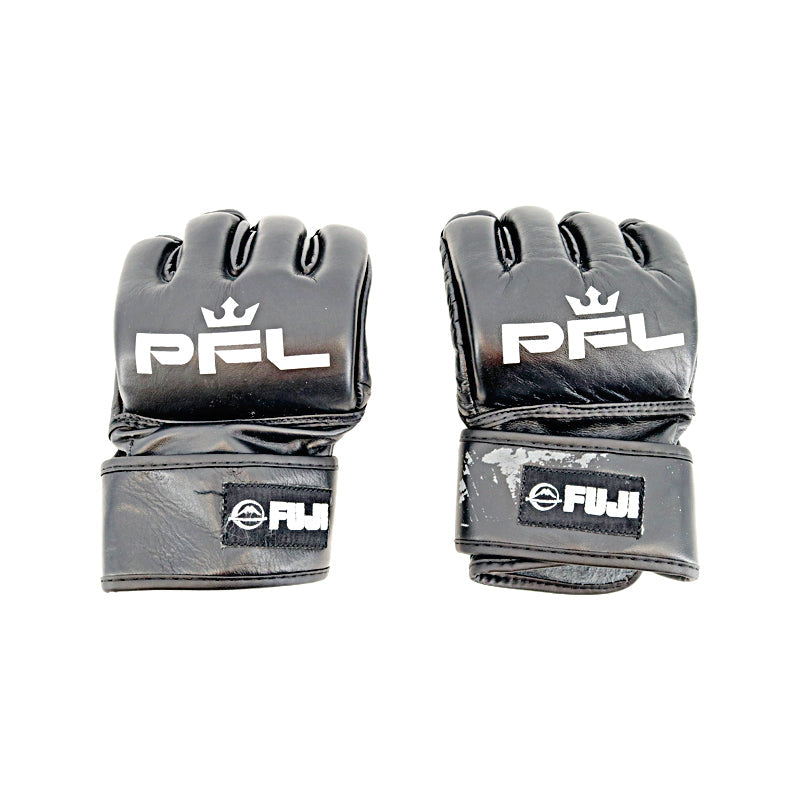 Lisa Mauldin 2024 PFL 1 Fight Worn Pair of Gloves (PFL LOA)