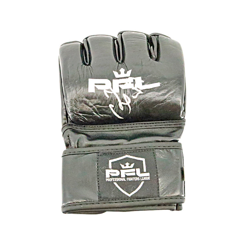 Larissa Pacheco PFL Autographed Signed Authentic Model PFL Fight Glove-B (PFL LOA)