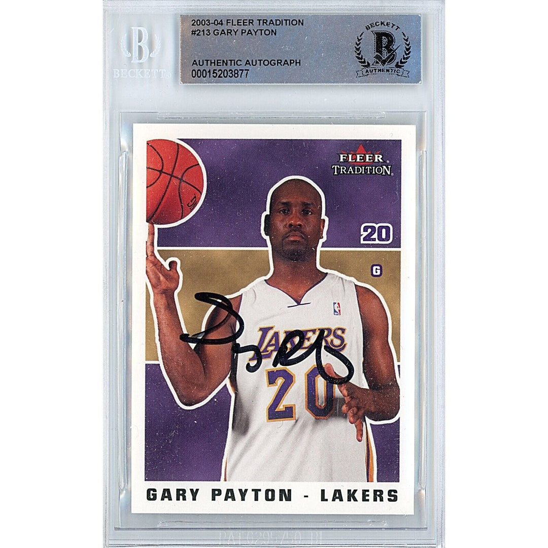 Gary Payton Los Angeles Lakers Signed 2003-04 Fleer Basketball Card Beckett Auth Auto