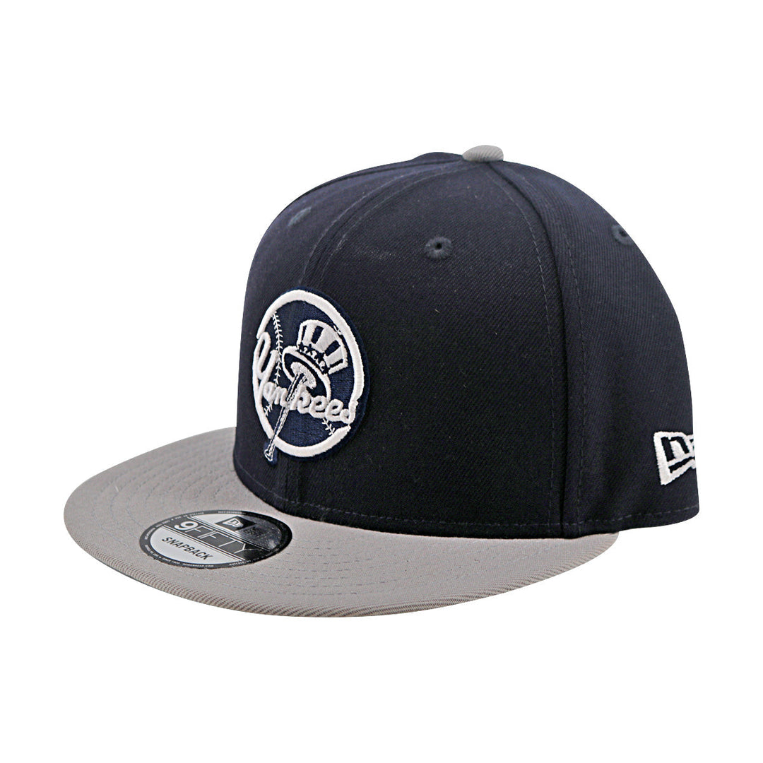 New York Yankees New Era Baseball Hat Cap 9FIFTY Snapback Road Navy Gray 