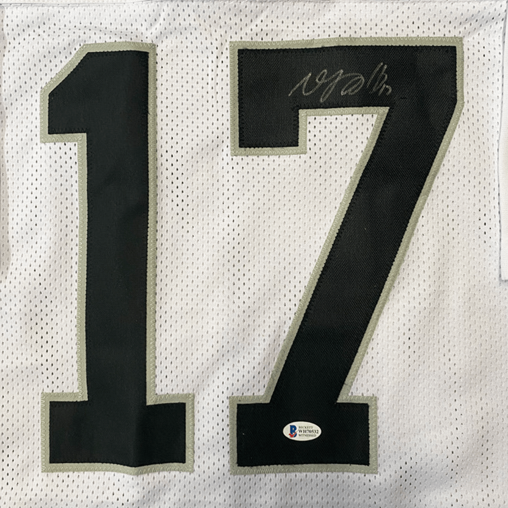 Davante Adams Signed Las Vegas White Football Jersey (Beckett)