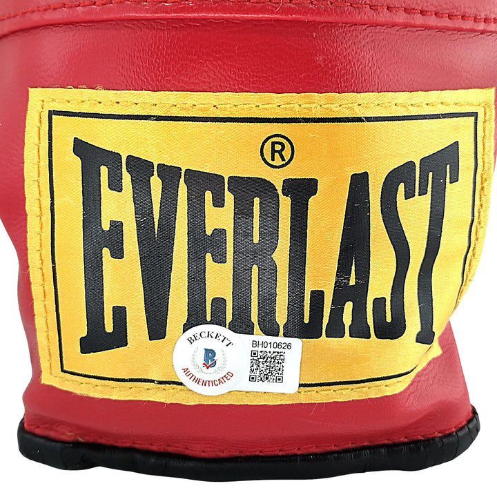 Fernando Vargas Jr. Signed Everlast Red Boxing Glove Proof Photo Beckett Authentication