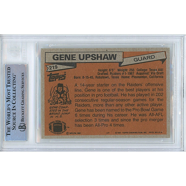 Gene Upshaw Oakland Raiders Signed 1981 Topps Football Card Beckett Authentic Auto Slab