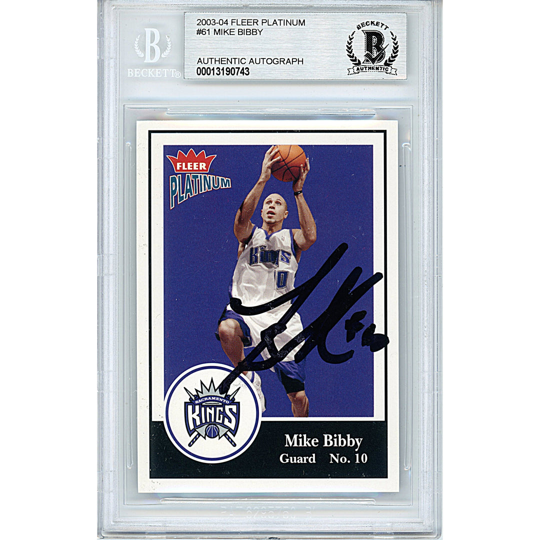 Mike Bibby Signed Sacramento Kings 2003-04 Fleer Basketball Trading Card Beckett Slab