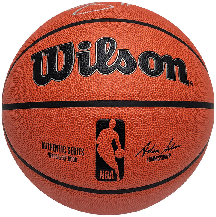 DeMar DeRozan Auto Indoor Outdoor Authentic Game Basketball Kings, Bulls Beckett