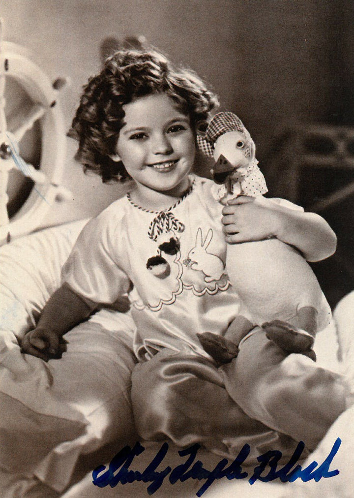 Shirley Temple Black signed Orignal Ludlow Sepia Vintage 4x6 Postcard RARE- JSA
