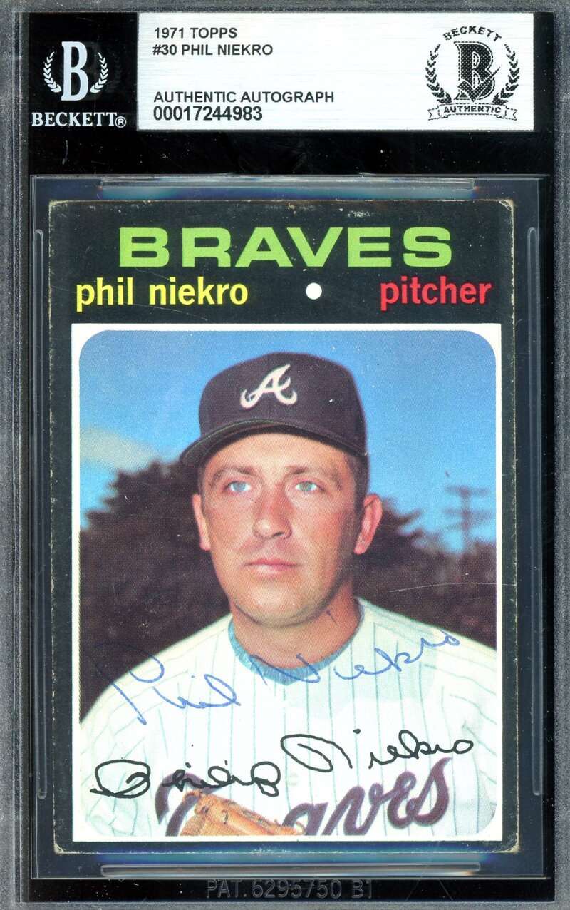 Phil Niekro Beckett BAS Vintage Signed 1971 Topps Autograph