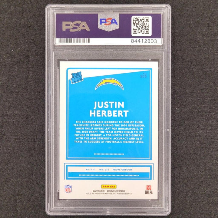 Justin Herbert 2020 Panini Rated Rookie Purple Stat Line #303 card auto /500 PSA