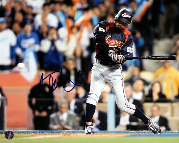Ichiro Suzuki Autographed Signed 8x10 Photo WBC Japan IS Holo