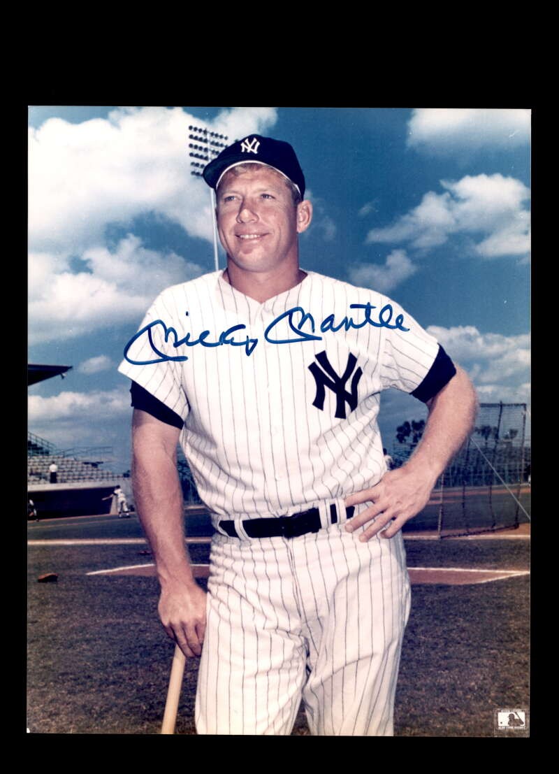 Mickey Mantle JSA Loa Signed  8x10 Photo Autograph Yankees