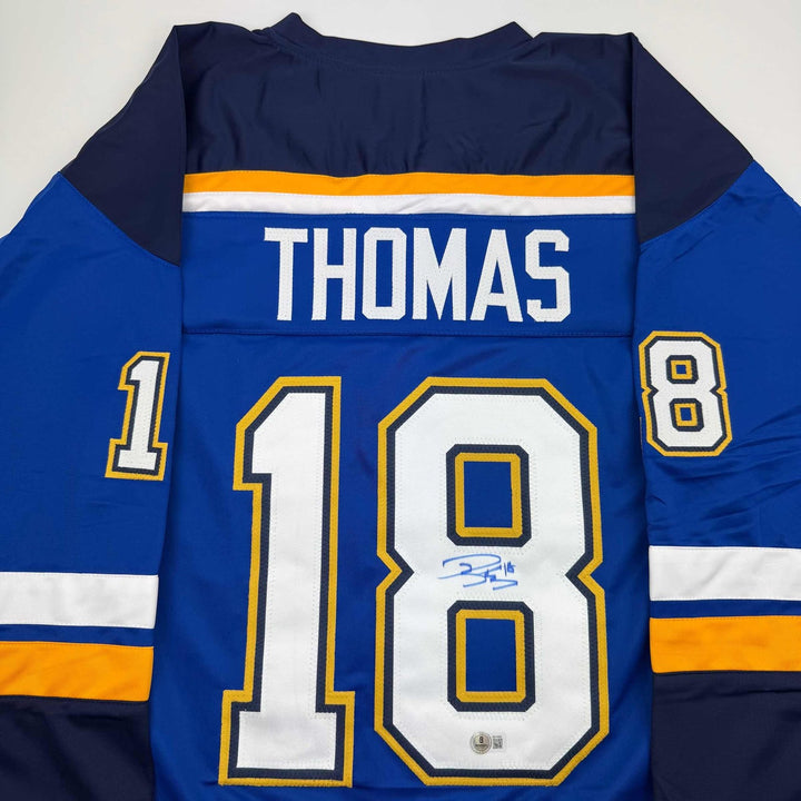 Autographed/Signed Robert Thomas St. Louis Blue Jersey Beckett BAS COA