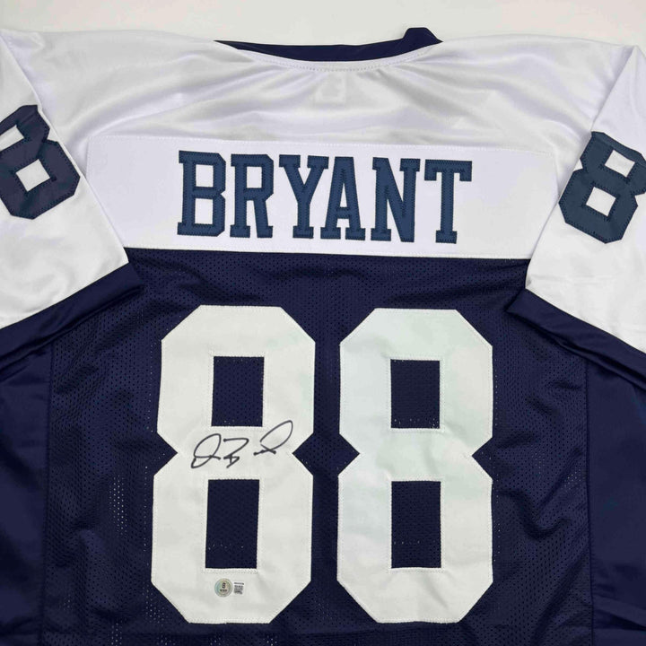 Autographed/Signed Dez Bryant Dallas Thanksgiving Day Jersey Beckett BAS COA