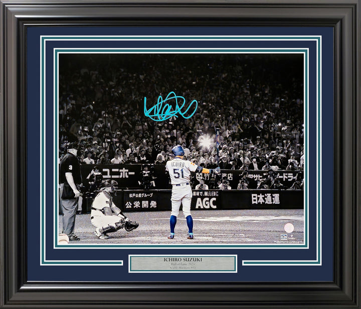 Ichiro Suzuki Signed Framed 16x20 Photo Seattle Mariners Final At Bat IS Holo