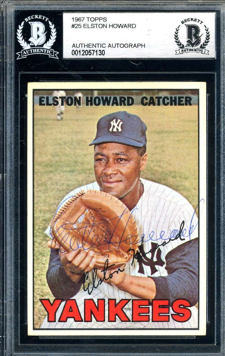 Elston Howard Beckett Signed 1967 Topps Autograph