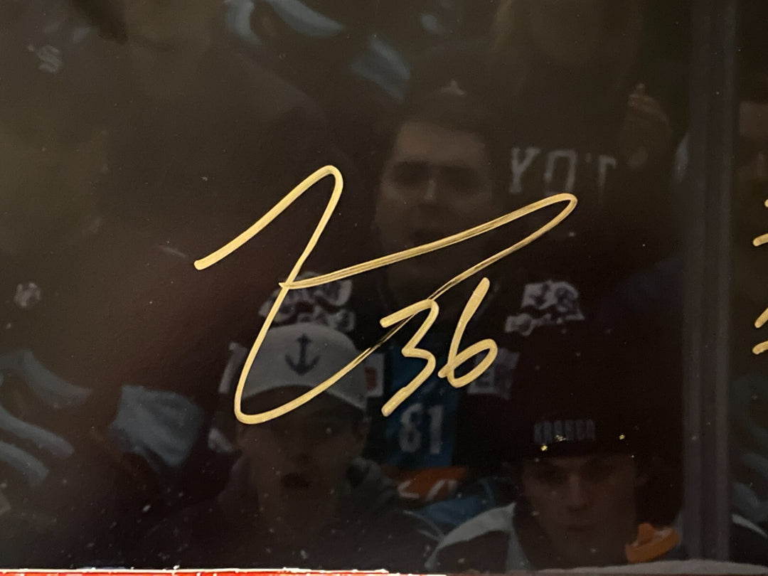 Logan Thompson Signed Inscribed Vegas Golden Knights 16x20 Photo IGM COA #D/10