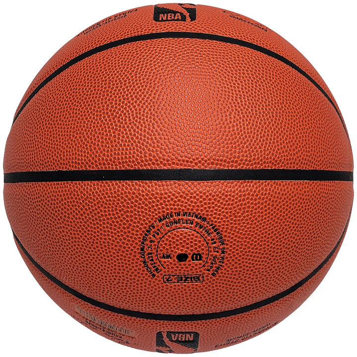 DeMar DeRozan Auto Indoor Outdoor Authentic Game Basketball Kings, Bulls Beckett