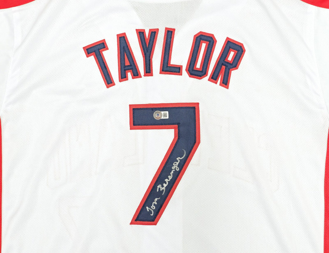Tom Berenger Auto Signed White Jersey Major League Jake Taylor Beckett Witness