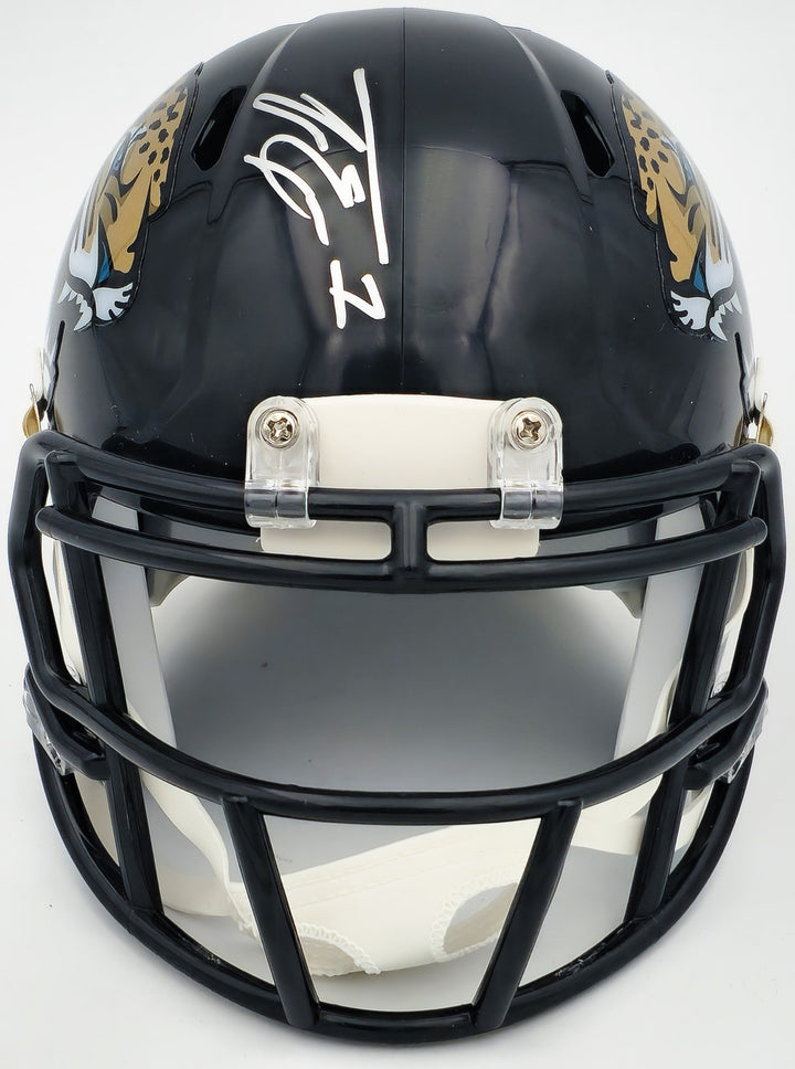 Travis Etienne Signed Jacksonville Jaguars Black Speed Mini Helmet Beckett Wit