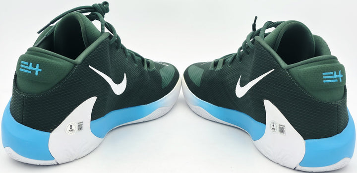 Giannis Signed 2021 PE Promo Nike Zoom Freak 3 Shoes Size 17 BAS Witness