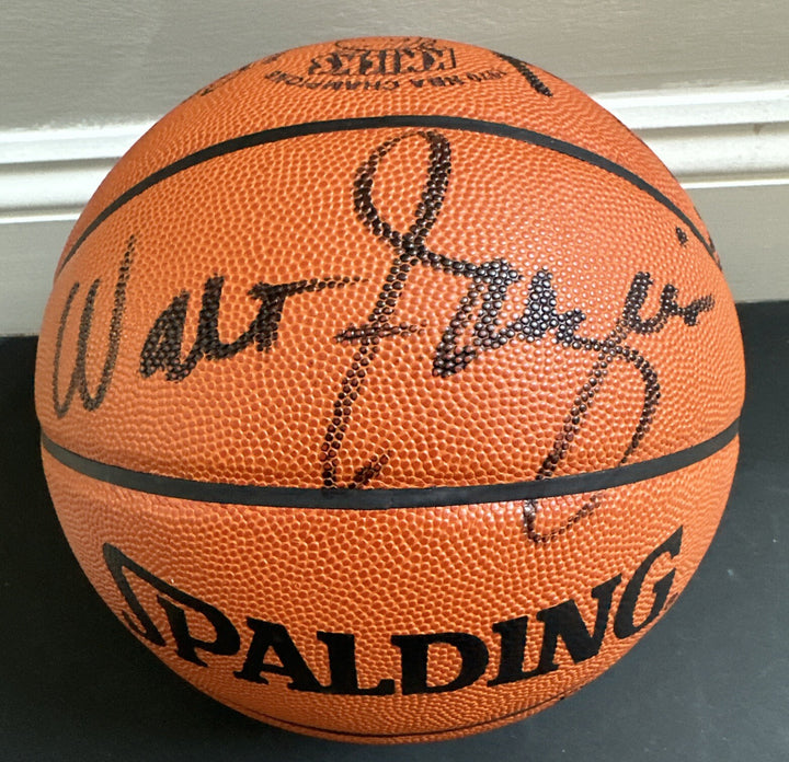 1969 70 NY Knicks Team Signed Nba Championship Basketball 8 auto Frazier Steiner