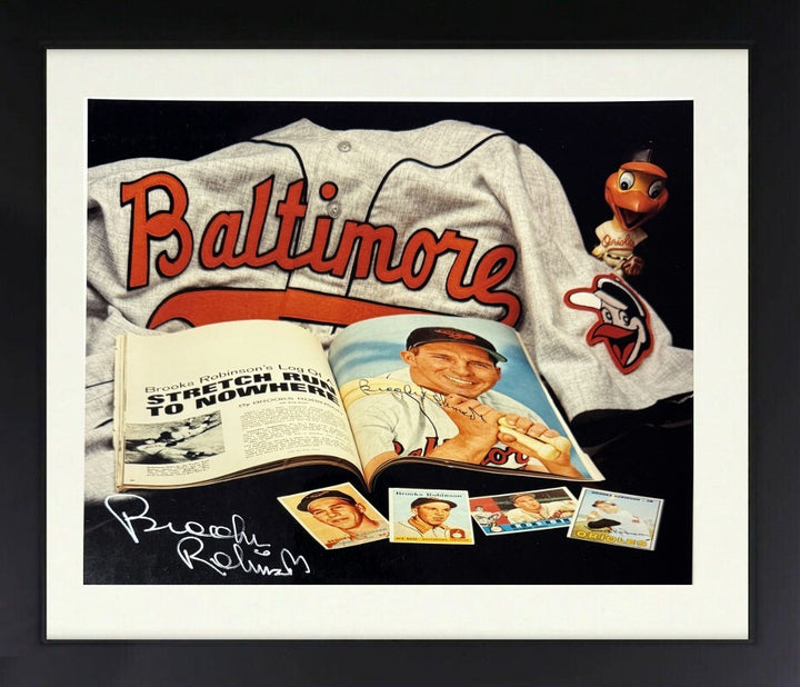 Brooks Robinson signed Baltimore Orioles 8x10 Photo Minor Dings Framed - CSA COA
