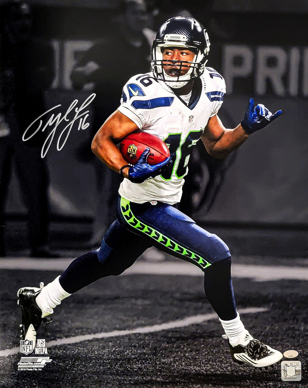 Tyler Lockett Autographed Signed 16x20 Photo Seattle Seahawks Spotlight MCS Holo
