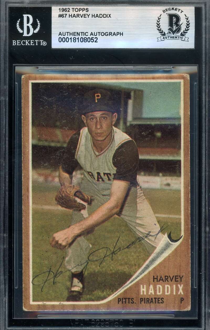 Harvey Haddix Beckett BAS Vintage Signed 1962 Topps Autograph