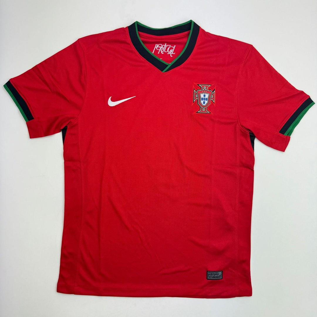 Signed Cristiano Ronaldo Portugal Red World Cup Soccer Jersey BAS COA