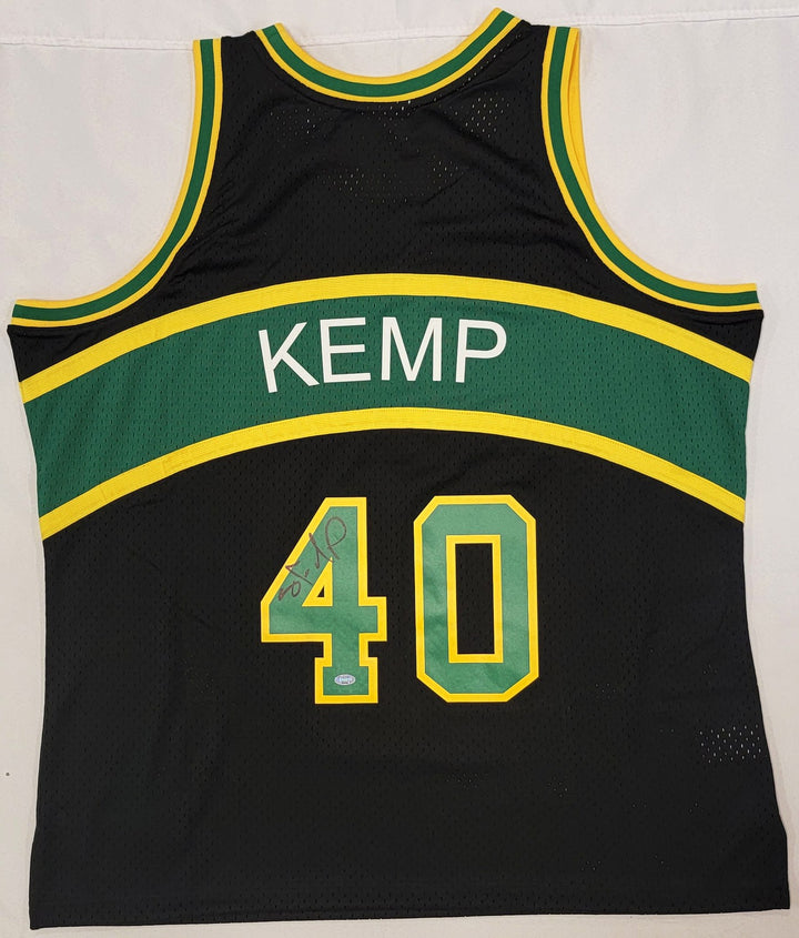 Sonics Shawn Kemp Signed 1994-95 Mitchell Ness HWC Black Jersey Size XXL MCS