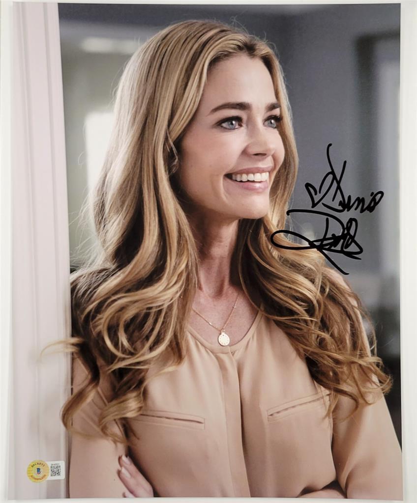 Denise Richards signed 11x14 Photo #15 model actress autograph ~ Beckett BAS