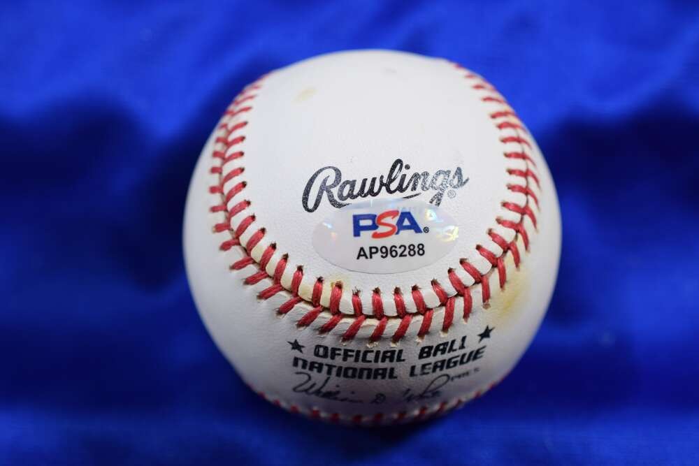 Hank Aaron PSA DNA Autographed National League ONL Signed Baseball