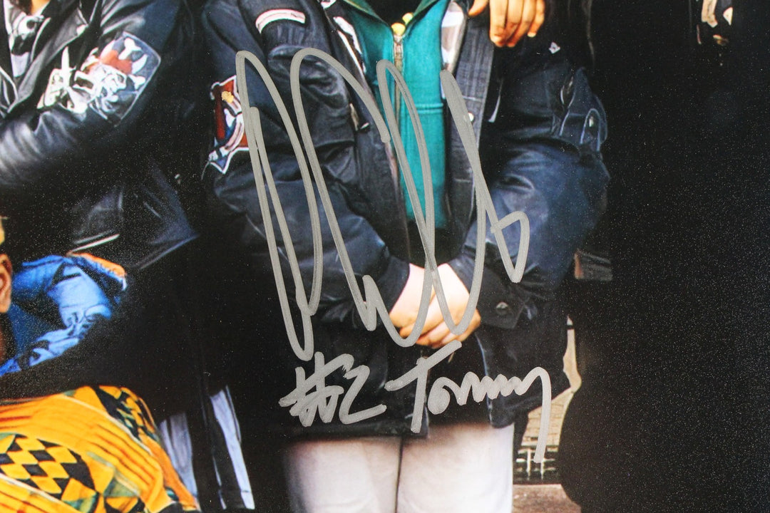 The Mighty Ducks Movie Autographed 16x20 Photo 8 Sigs Beckett 52785