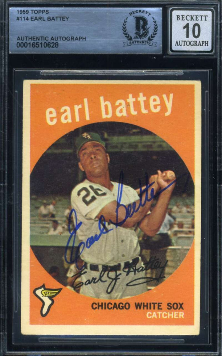 Earl Battey Gem Mint 10 Beckett BAS Signed 1959 Topps Autograph