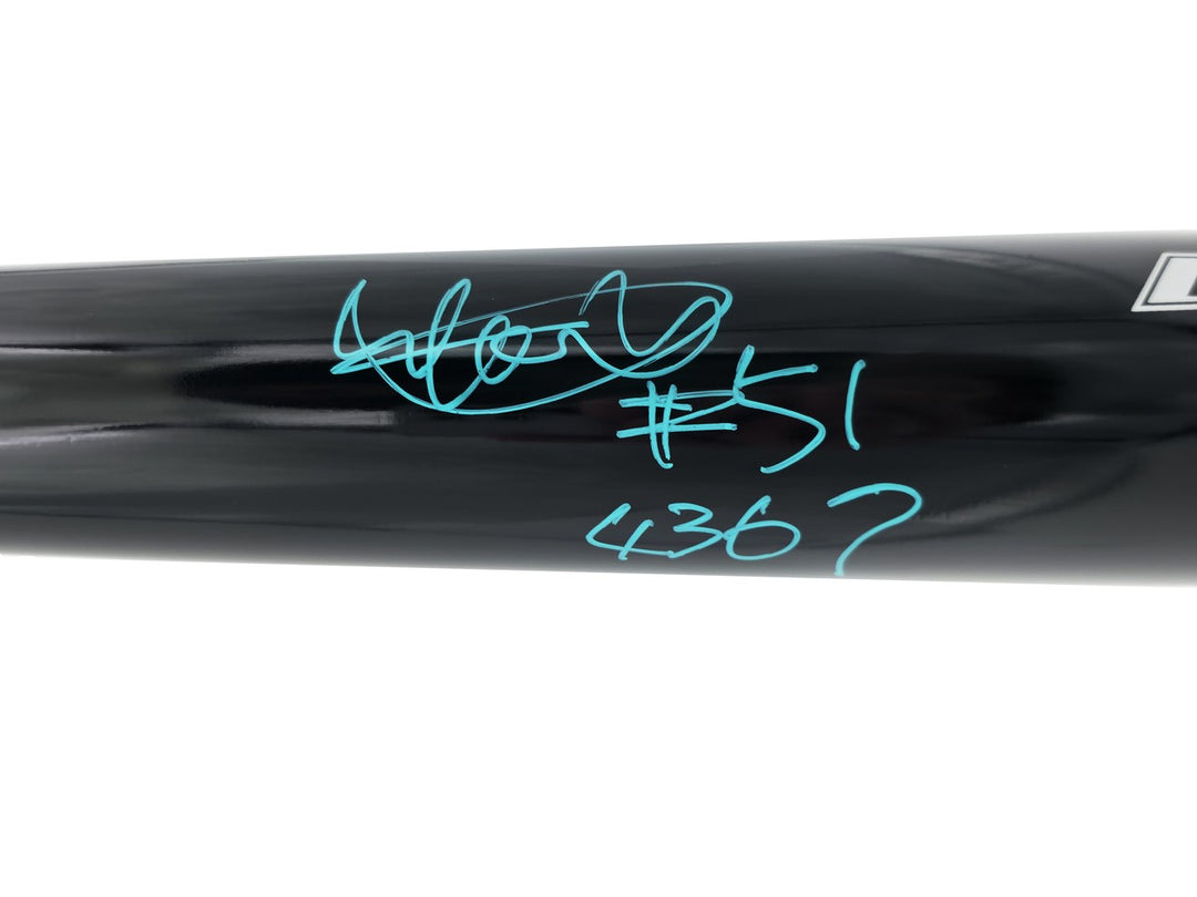 Ichiro Suzuki Auto Black Mizuno Player Model Bat Mariners "#51, 4367" Beckett