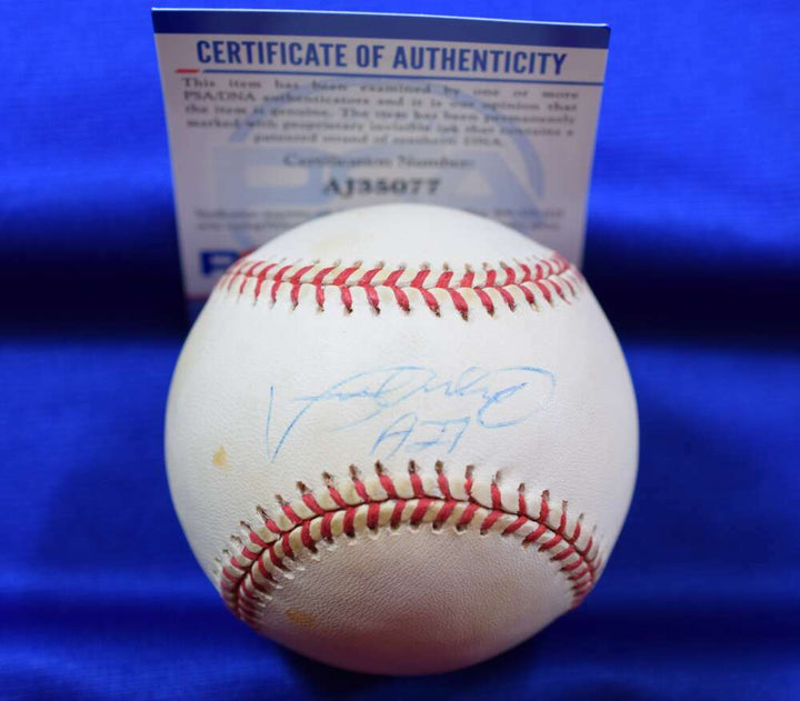 Vladimir Guerrero PSA DNA Coa Autograph National League ONL Signed Baseball