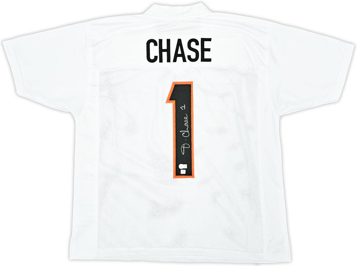 Cincinnati Bengals Ja'Marr Chase Signed White Jersey Beckett Wit