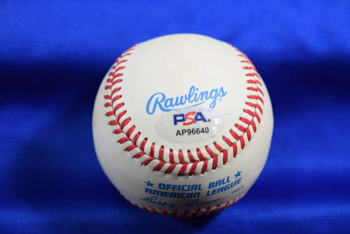 Wade Boggs PSA DNA Autographed American League OAL Signed Baseball Red Sox