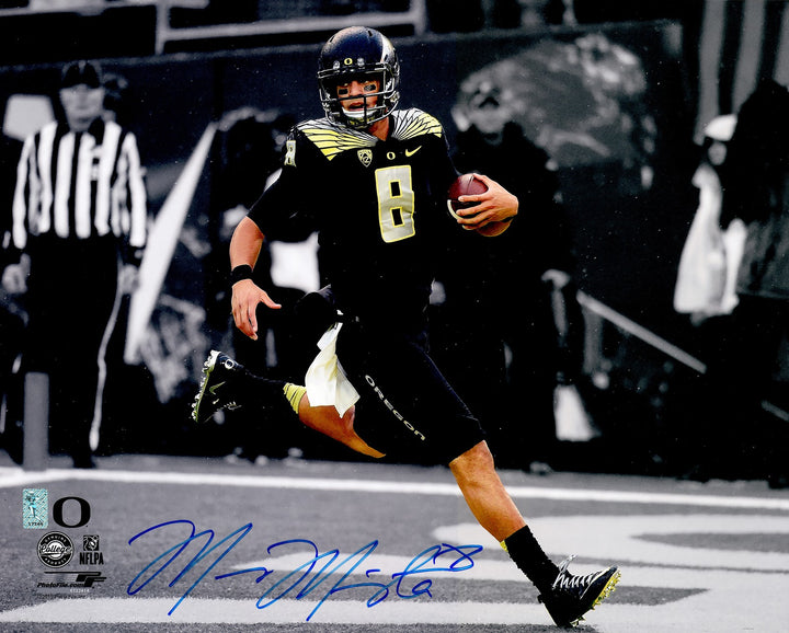 Marcus Mariota Signed 16x20 Photo Oregon Ducks MM Holo