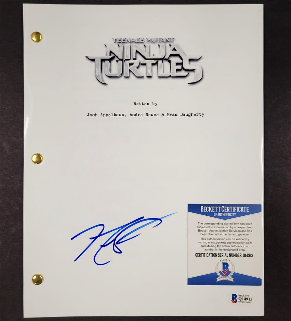 Noel Fisher signed TMNT Ninja Turtles Full Movie Script (B) ~ Beckett BAS COA