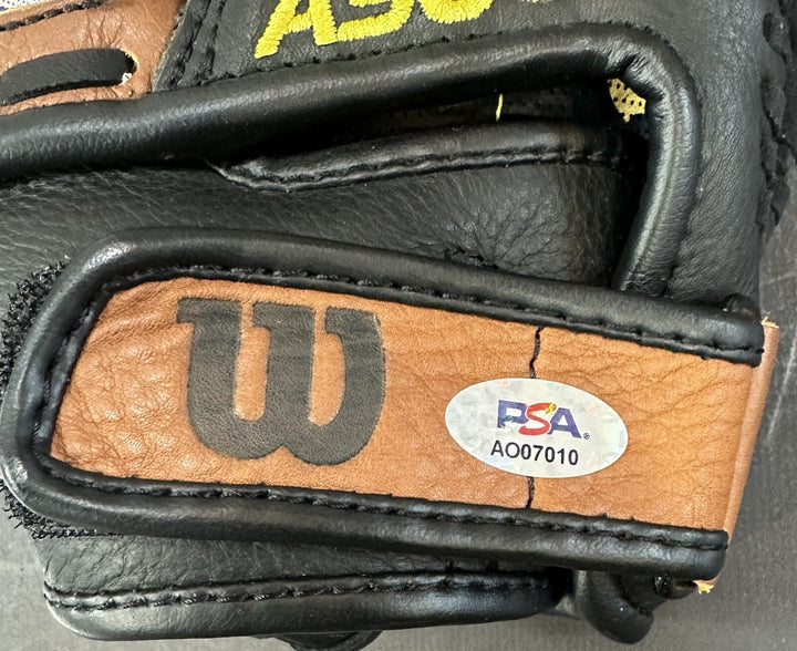 Mariano Rivera Signed Wilson A500 Game Glove Yankees PSA 10 Gem Mint 42 Auto HOF