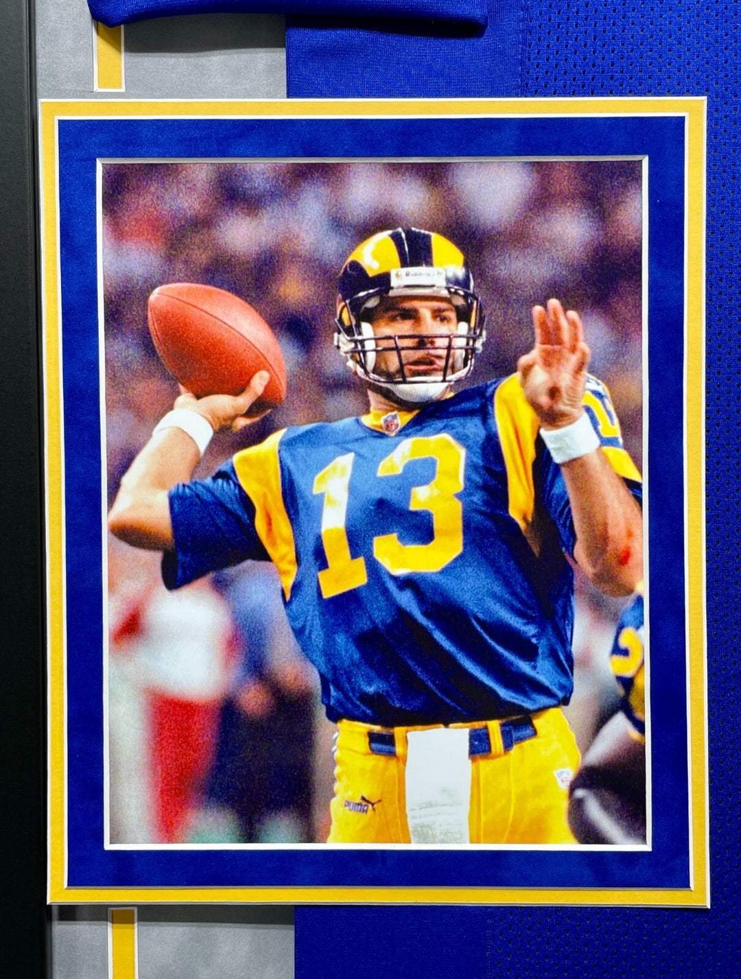 Kurt Warner Autographed St. Louis Rams Jersey Framed BAS Signed Memorabilia LA