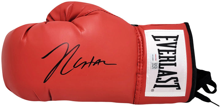 Julio Cesar Chavez Sr. Signed Red Everlast Glove Left Hand TriStar Holo