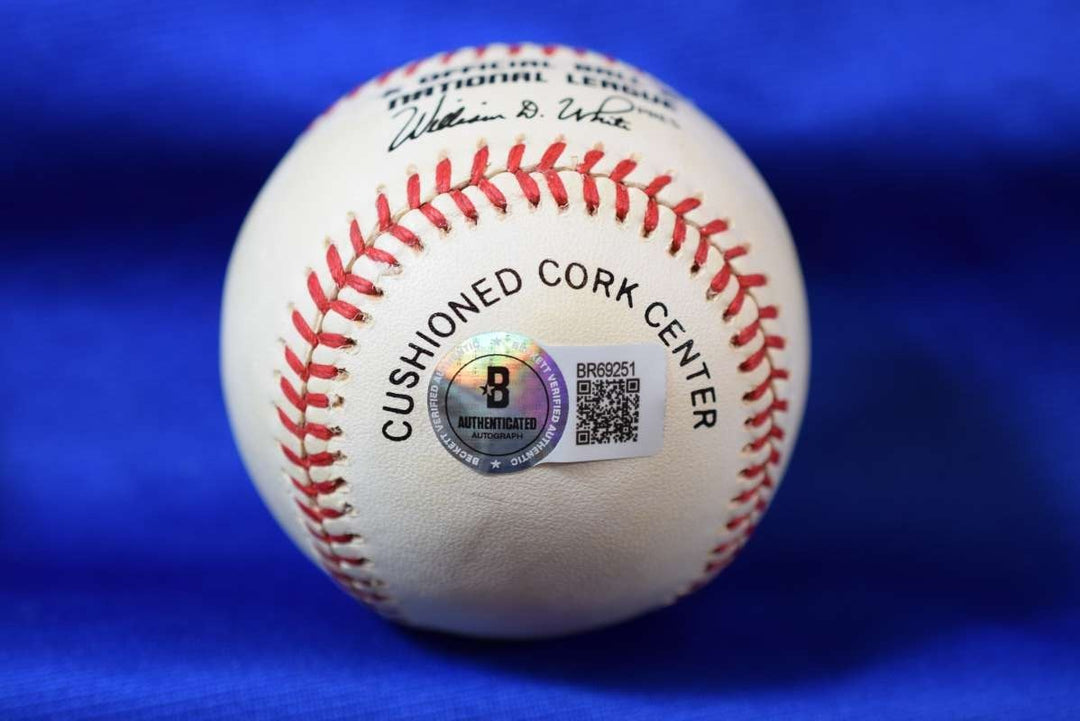 Billy Williams Beckett BAS COA Autograph ONL National League Signed Baseball