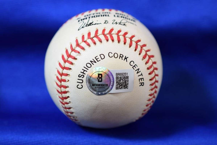 Billy Williams Beckett BAS COA Autograph ONL National League Signed Baseball